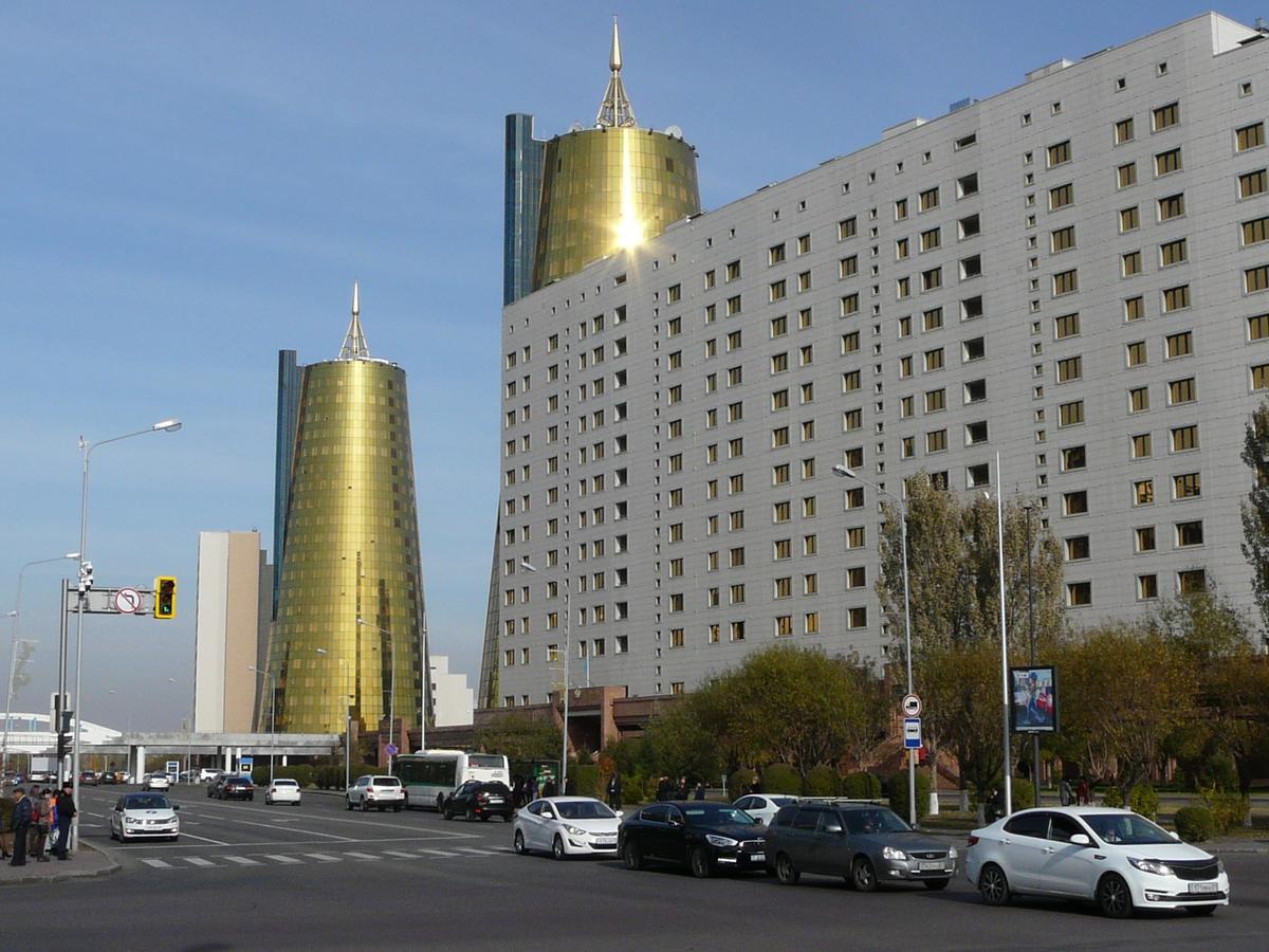 Hostel Infiniti Asztana Kültér fotó